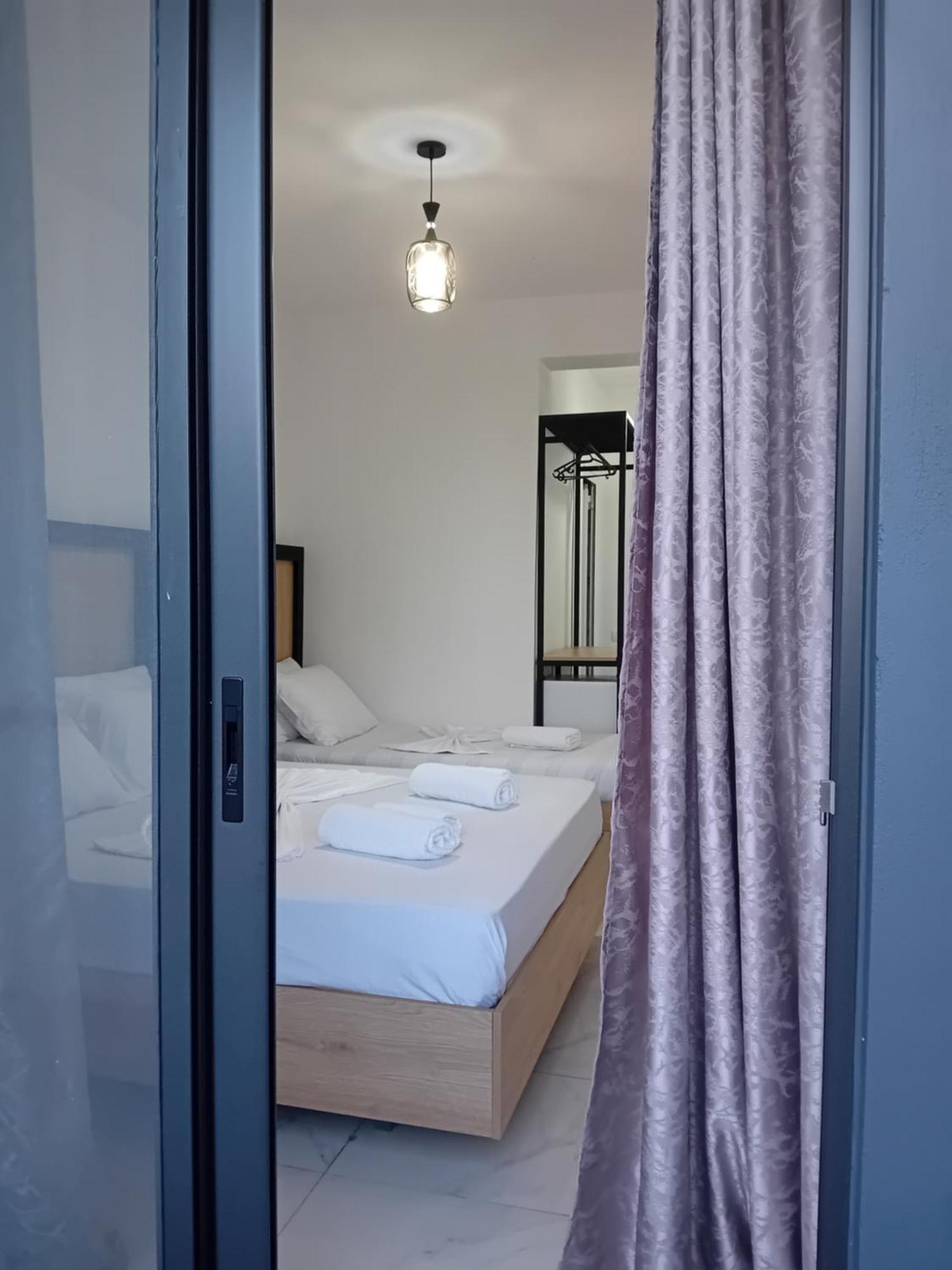 Villa Allkushi Sarandë Quarto foto