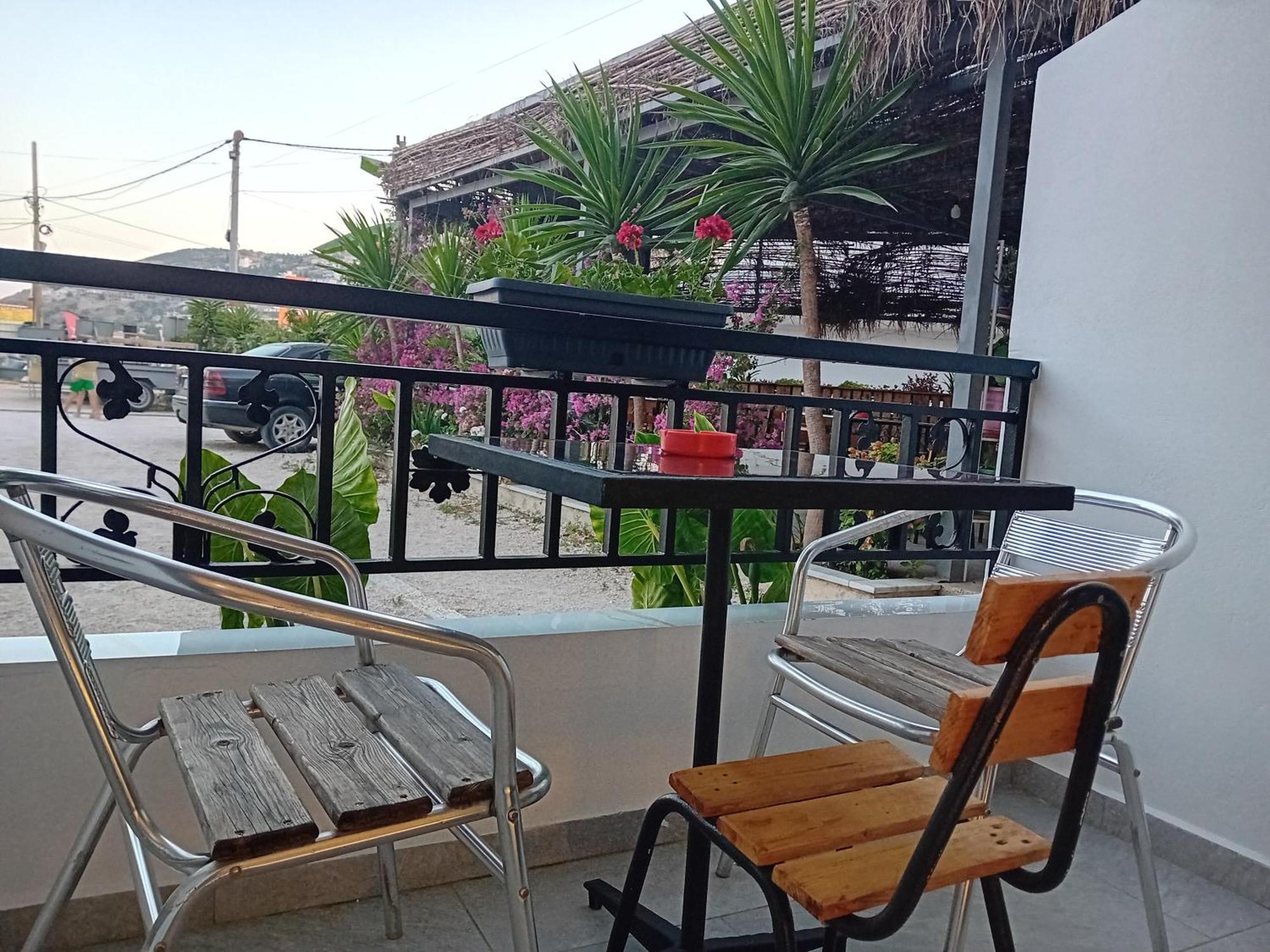 Villa Allkushi Sarandë Quarto foto
